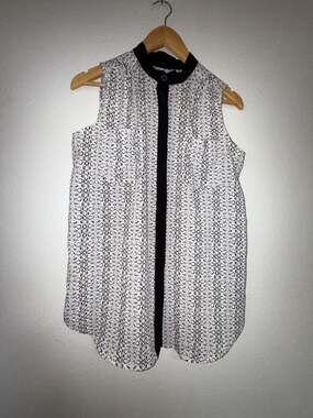 Reed Women's White & Black Polyester Crew Neck Sleeveless Casual Top Blouse M